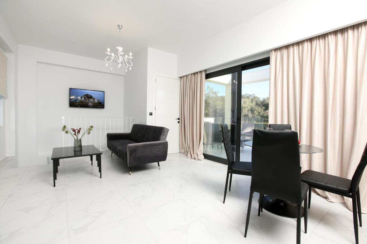 Rans Luxury Villas & Suites In Corfu With Swimming Pool Gouvia Exterior foto
